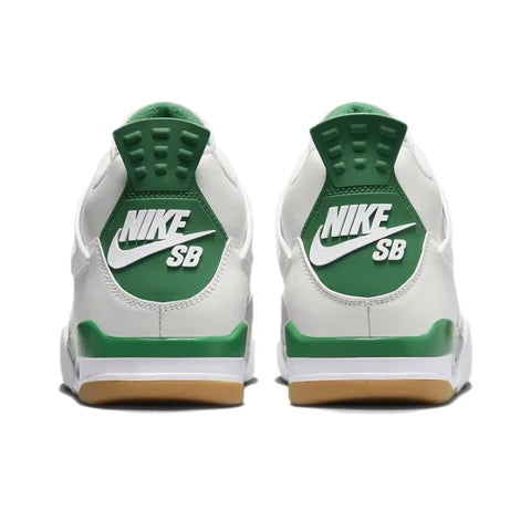 Air Jordan 4 'Retro Pine Green'